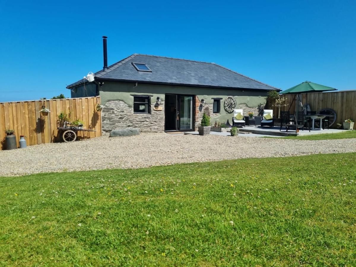Byre Cottages & Log Cabin Cardigan Kültér fotó