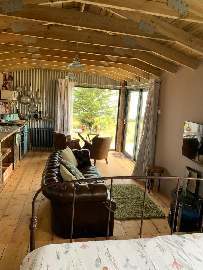 Byre Cottages & Log Cabin Cardigan Kültér fotó